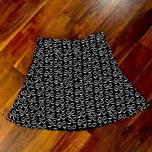 Kate Spade black and white bow skirt Ladies size 14
